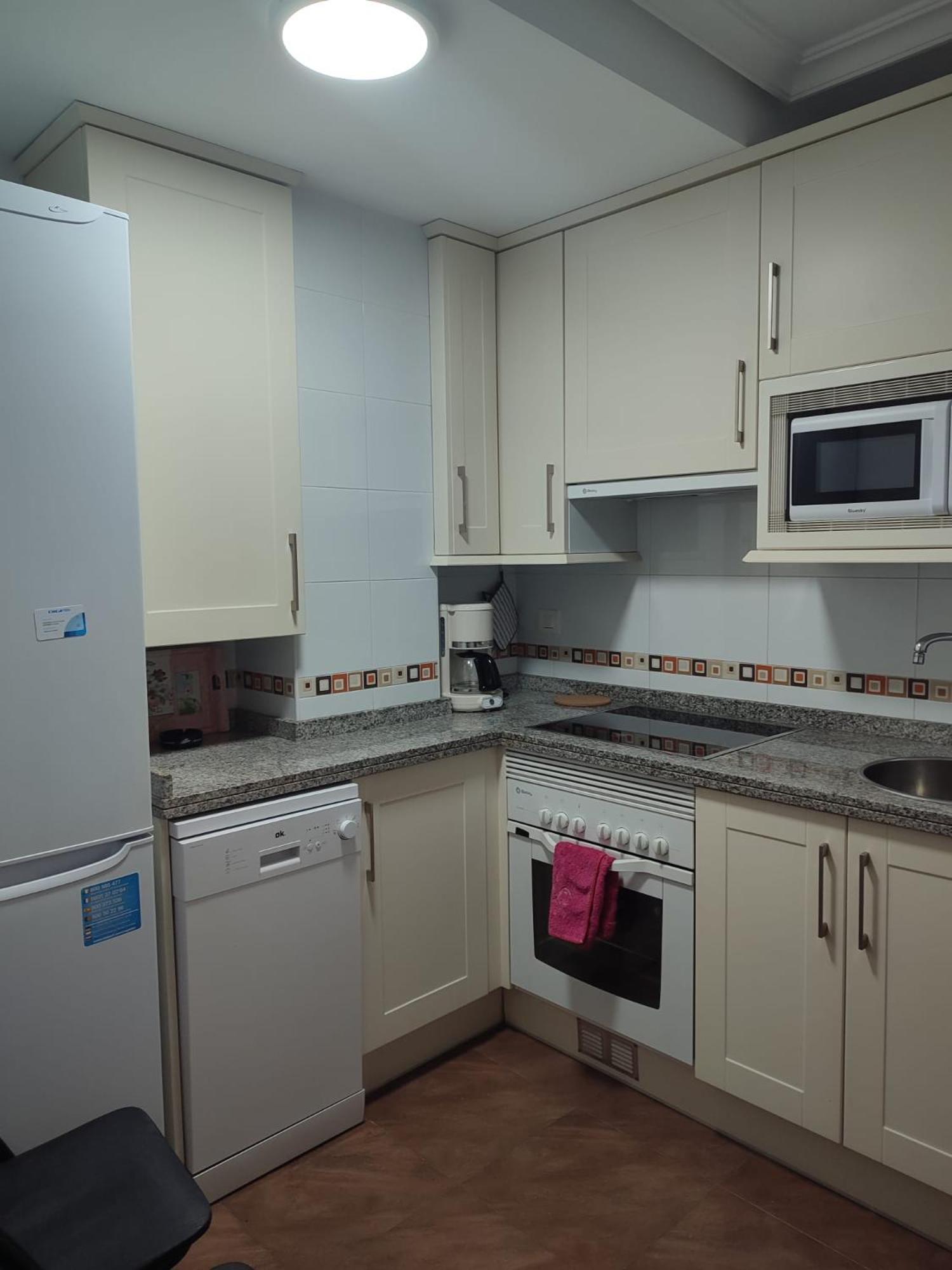 Apartamento Florida-Natura Oviedo Eksteriør bilde